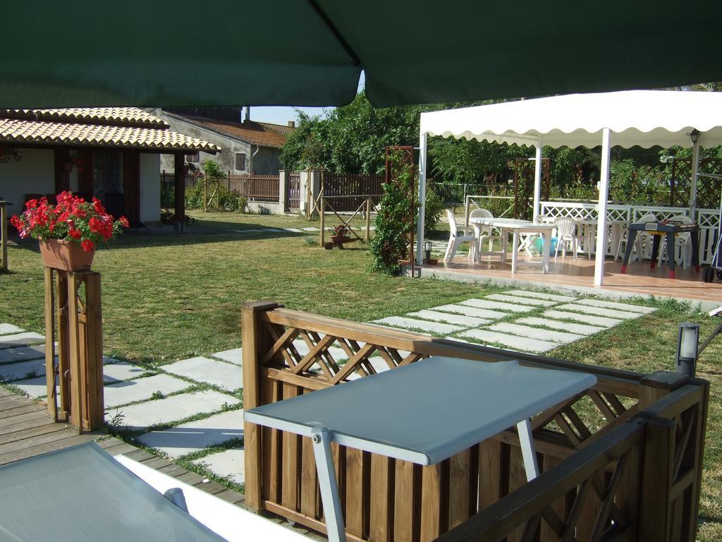 Agriturismo La Casa Della Lavanda - Il Rustico Marina di Montemarciano Luaran gambar