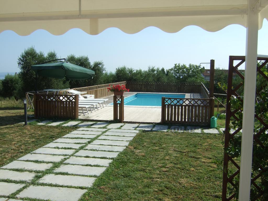 Agriturismo La Casa Della Lavanda - Il Rustico Marina di Montemarciano Luaran gambar