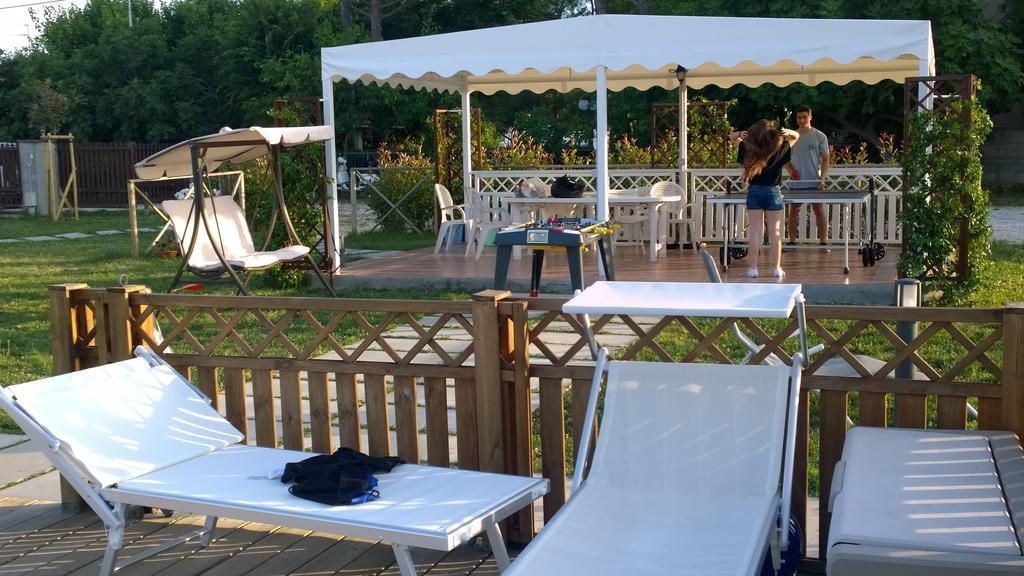 Agriturismo La Casa Della Lavanda - Il Rustico Marina di Montemarciano Luaran gambar